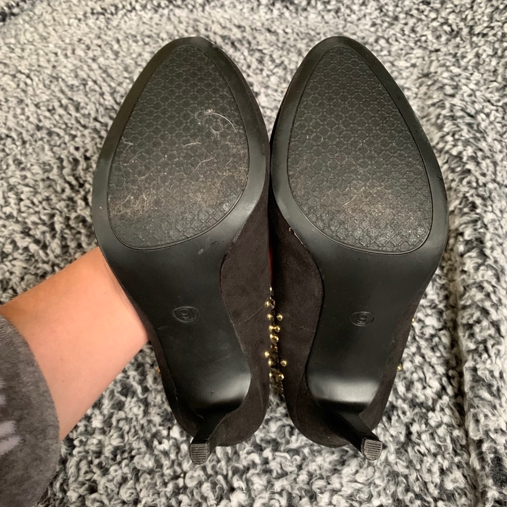 Studded Pumps - Picture 4 of 5